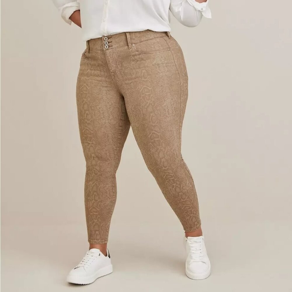 TORRID Jegging Skinny High-Rise Jeans Python Snakeskin Khaki 18R 18